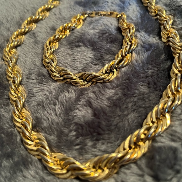 Premier Jewelry Jewelry - Elegant Gold-Tone Jewelry Set